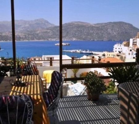 Odyssey Hotel Apartments Карпатос Екстериор снимка