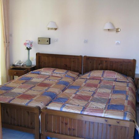 Odyssey Hotel Apartments Карпатос Екстериор снимка