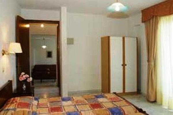 Odyssey Hotel Apartments Карпатос Екстериор снимка